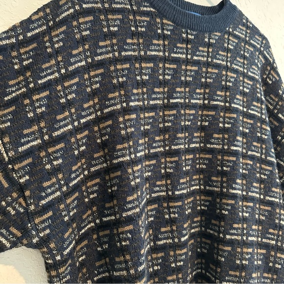 Navy blue Towncraft sweater - Picture 2 of 5